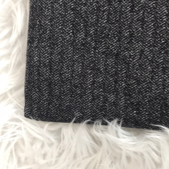 NEW • Lululemon • Vinyasa Scarf Herringbone Black - Picture 7 of 7